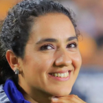 Eva Espejo asumiría la dirección técnica de la Tri femenina
